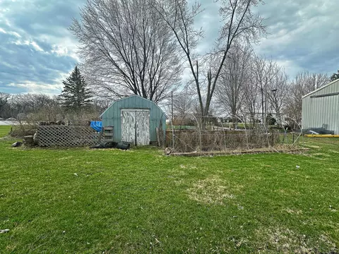 612 S Main St, Long Point, IL 61333 photo 21