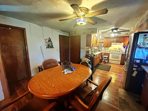 612 S Main St, Long Point, IL 61333 photo 8