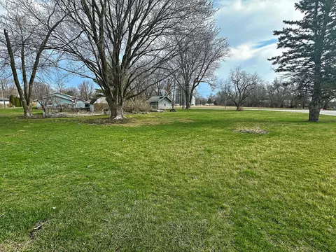 612 S Main St, Long Point, IL 61333 photo 18