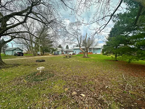 612 S Main St, Long Point, IL 61333 photo 16