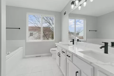 Bath - 1744 Evening Star Ln, Aurora, IL 60504 photo 1 of 2