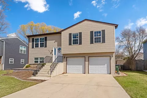 20557 S Frankfort Square Rd, Frankfort, IL 60423