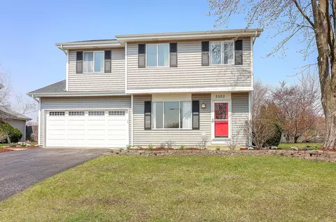 2520 Dorothy Dr, Aurora, IL 60504