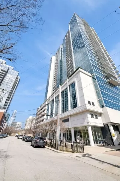 1629 S Prairie Ave #1205, Chicago, IL 60616