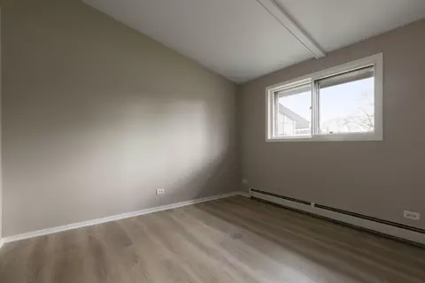 Bedroom - 1212 Merrill Ave W, Algonquin, IL 60102 photo 2 of 3