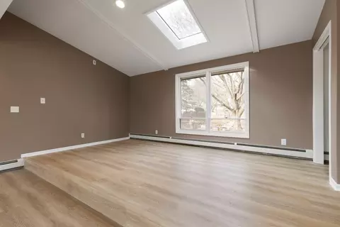 Living - 1212 Merrill Ave W, Algonquin, IL 60102 photo 2 of 3