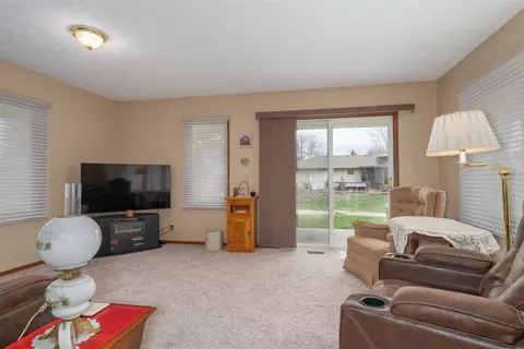 212 Riss Dr, Normal, IL 61761 photo 23