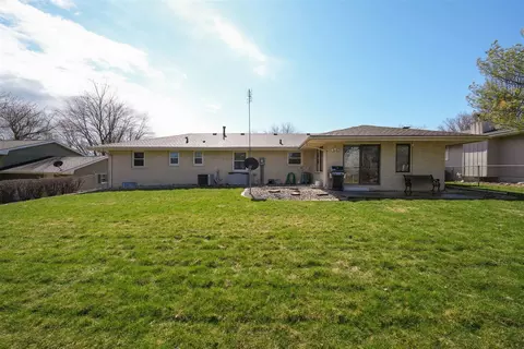 212 Riss Dr, Normal, IL 61761 photo 7