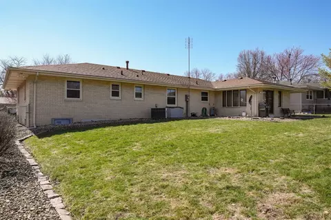 212 Riss Dr, Normal, IL 61761 photo 6