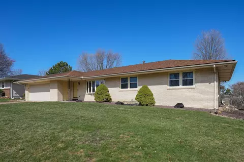 212 Riss Dr, Normal, IL 61761 photo 11