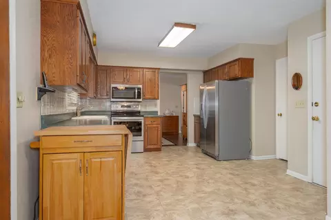 212 Riss Dr, Normal, IL 61761 photo 20