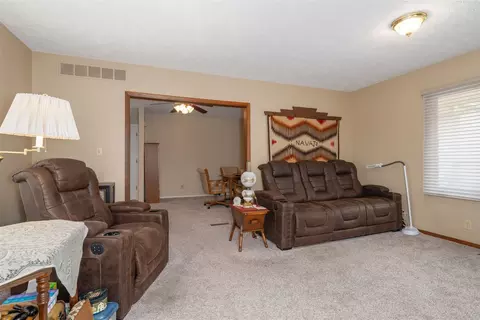 212 Riss Dr, Normal, IL 61761 photo 22