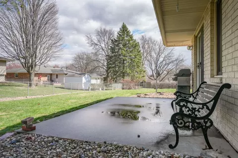 212 Riss Dr, Normal, IL 61761 photo 10