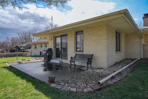 212 Riss Dr, Normal, IL 61761 photo 9