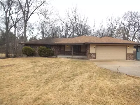 3858 Barley Ridge Trl, Cherry Valley, IL 61016