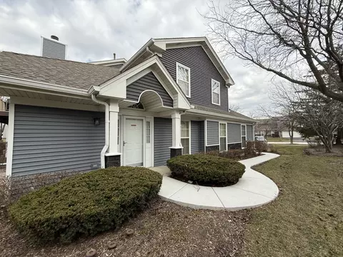 249 Millers Xing, Itasca, IL 60143
