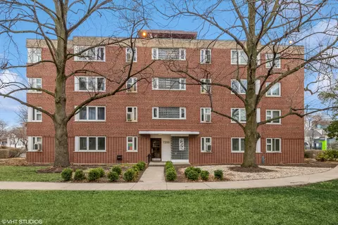 7200 Oak Ave #4NW, River Forest, IL 60305
