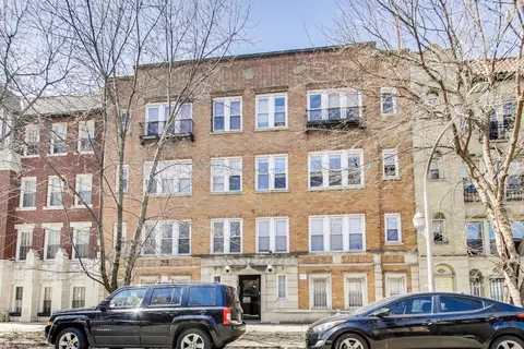 6812 N Wayne Ave #2E, Chicago, IL 60626