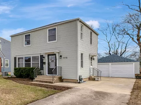 416 Gladstone Ave, Aurora, IL 60506