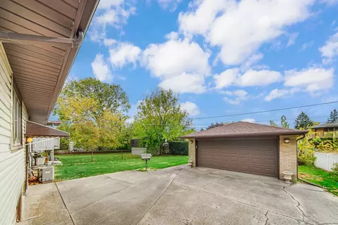 Exterior - 3455 E 170th St, Lansing, IL 60438 photo 3 of 3