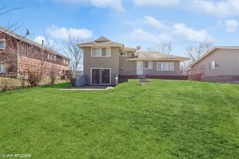 Undisclosed, Hazel Crest, IL 60429 photo 10