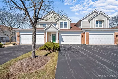 31802 Mccormick Ln #31802, Warrenville, IL 60555