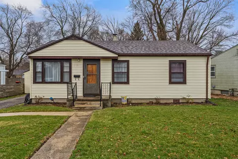 212 Illinois Dr, Rantoul, IL 61866