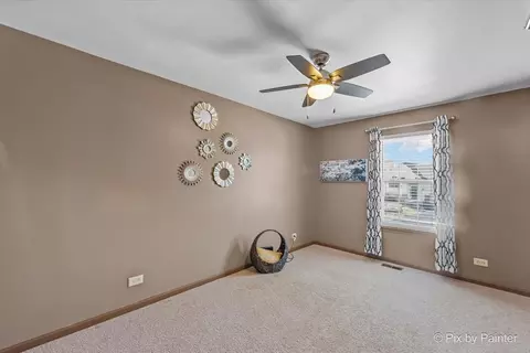 410 Harvard Ln, Bartlett, IL 60103 photo 19