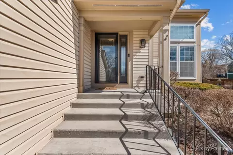 410 Harvard Ln, Bartlett, IL 60103 photo 24