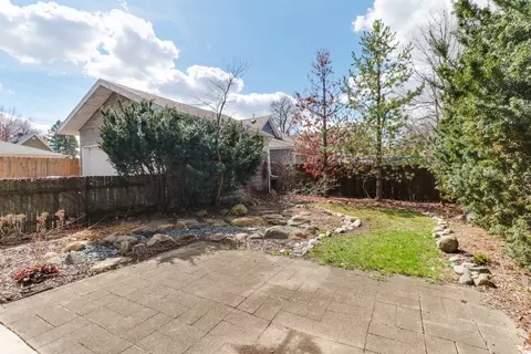 515 Vale St, Bloomington, IL 61701 photo 32