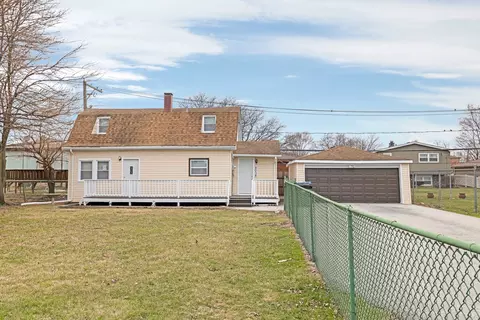 8034 S Oketo Ave, Bridgeview, IL 60455