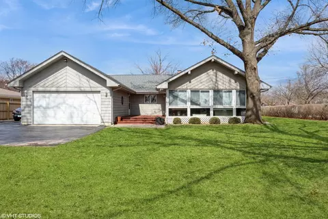 1205 174th St, East Hazel Crest, IL 60429 photo 3