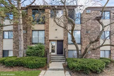 160 Dunteman Dr #302, Glendale Heights, IL 60139
