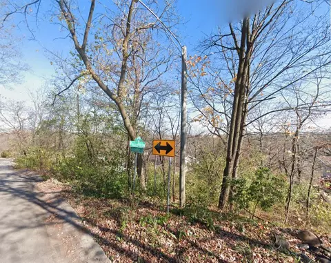 298 Apache Trl, Lake In The Hills, IL 60156
