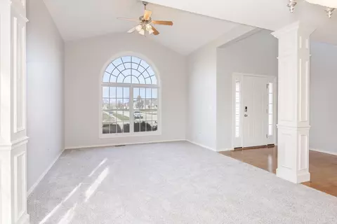1056 Meadow Lark Dr, Normal, IL 61761 photo 13