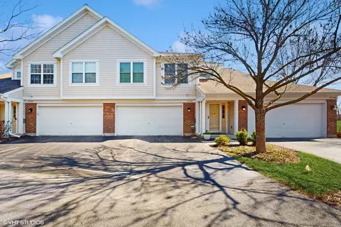 6744 E Mt Vernon Ct #11-D2, Gurnee, IL 60031