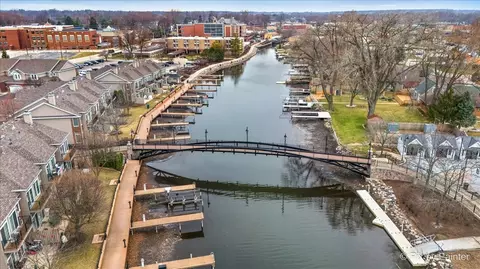 Other - 3409 Washington St, Mchenry, IL 60050 photo 10 of 11
