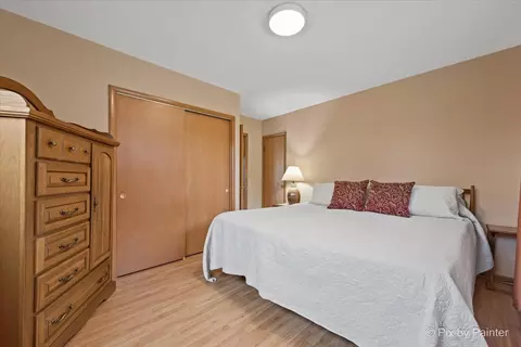 Bedroom - 3409 Washington St, Mchenry, IL 60050 photo 2 of 2