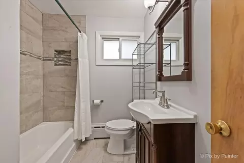 Bath - 3409 Washington St, Mchenry, IL 60050 photo 2 of 3