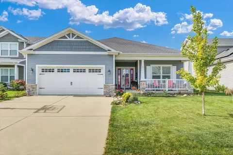 211 Capitol St, Savoy, IL 61874