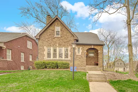 1739 Cedar Rd, Homewood, IL 60430
