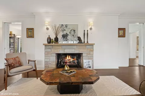 Living - 60 Park Ln, Golf, IL 60029 photo 1 of 6
