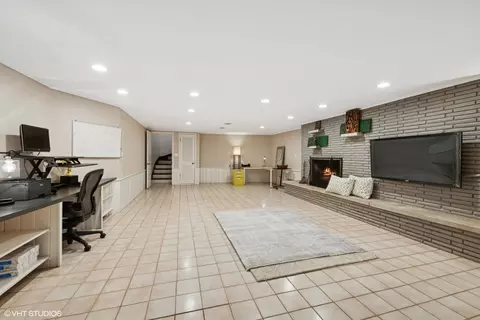Other - 60 Park Ln, Golf, IL 60029 photo 6 of 7