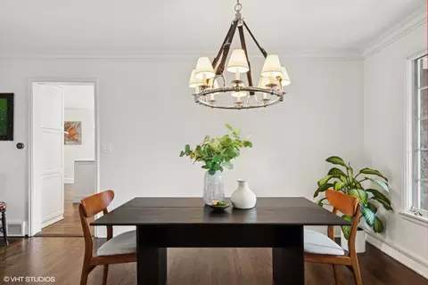 Dining - 60 Park Ln, Golf, IL 60029 photo 1 of 2