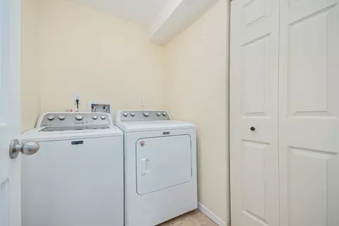 137 S 3rd St, Elburn, IL 60119 photo 14