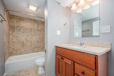 137 S 3rd St, Elburn, IL 60119 photo 13