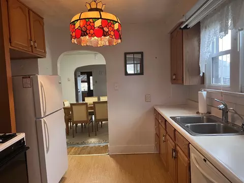 229 E State St, Paxton, IL 60957 photo 8