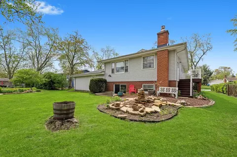 Exterior - 321 Herman St, Crete, IL 60417 photo 4 of 4