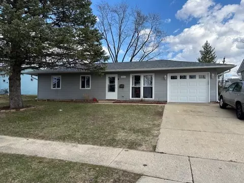 515 Rambler Ln, Streamwood, IL 60107