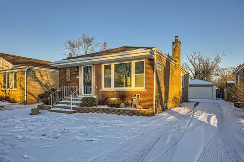 15617 Maryland Ave, Dolton, IL 60419